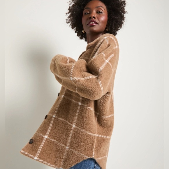 Daydreamer Shacket - Picture 1 of 4